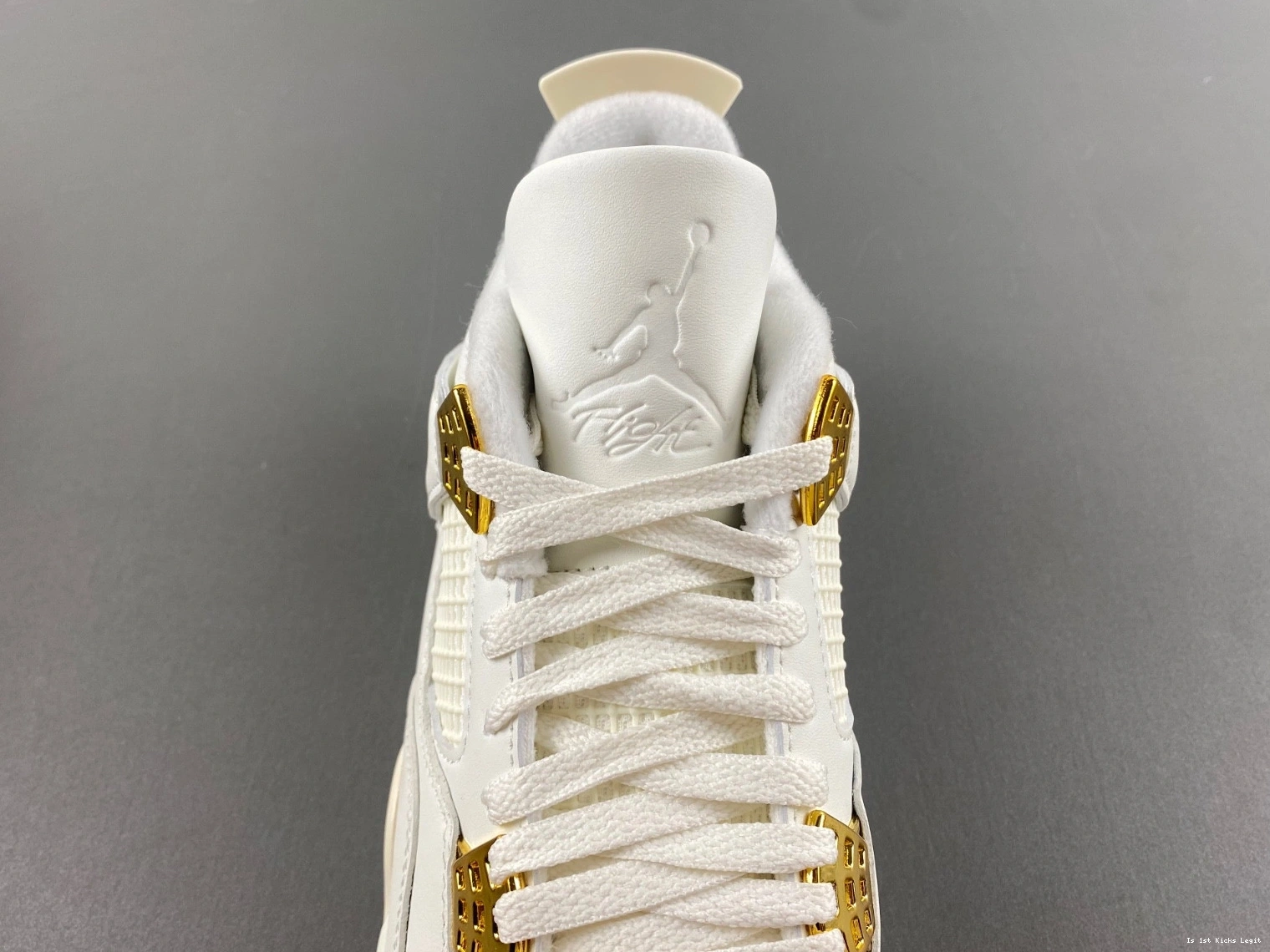 4 AQ9129-170 Jordan Air Sail 1107